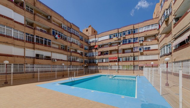 Wiederverkauf - Apartment - Torrevieja - Centro