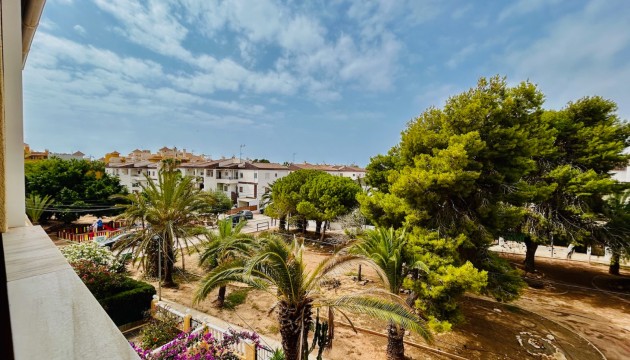 Herverkoop - Apartment - Torrevieja - Punta Prima