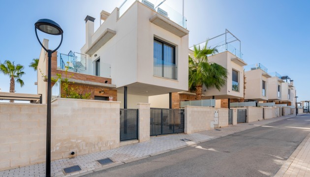 Herverkoop - Detached Villa - Orihuela Costa - Lomas de Cabo Roig