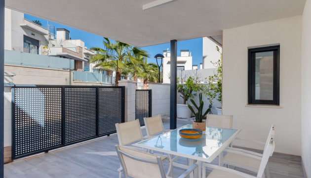 Herverkoop - Detached Villa - Orihuela Costa - Lomas de Cabo Roig