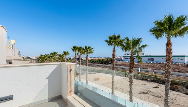 Herverkoop - Detached Villa - Orihuela Costa - Lomas de Cabo Roig