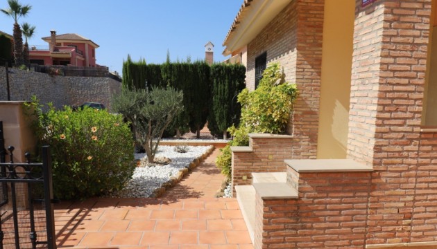 Herverkoop - Detached Villa - Algorfa - La Finca Golf Resort