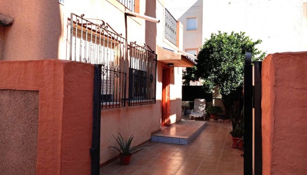 Herverkoop - Apartment - Orihuela Costa - La Zenia