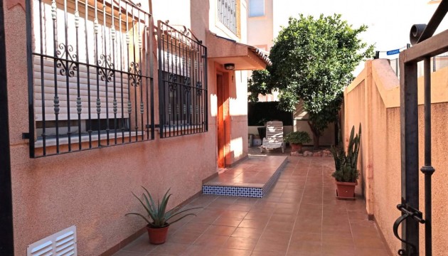 Herverkoop - Apartment - Orihuela Costa - La Zenia