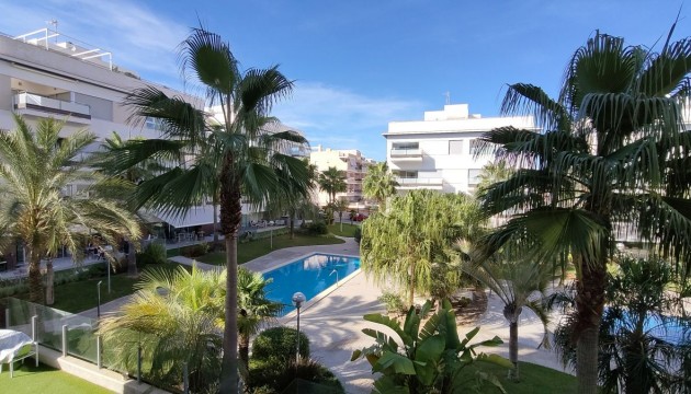 Herverkoop - Apartment - Orihuela Costa - Los Dolses