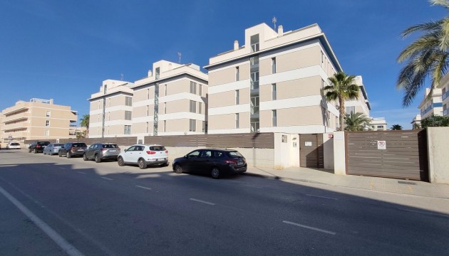 Herverkoop - Apartment - Orihuela Costa - Los Dolses