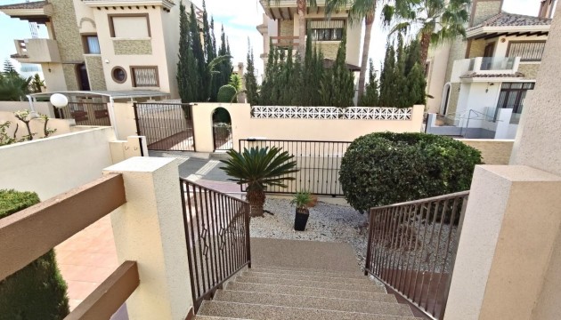 Herverkoop - Detached Villa - Orihuela Costa - Villamartín