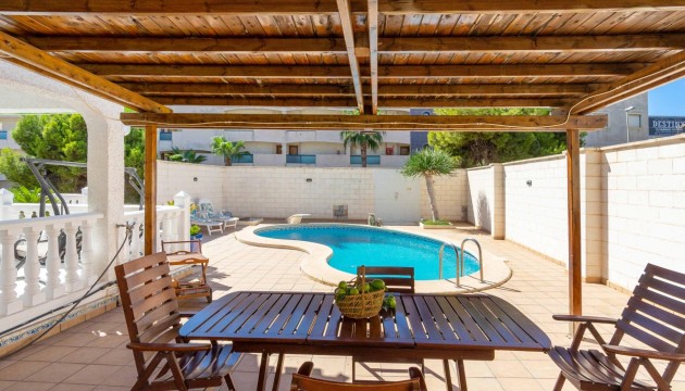 Begagnad - Fristående Villa - Orihuela Costa - La Zenia