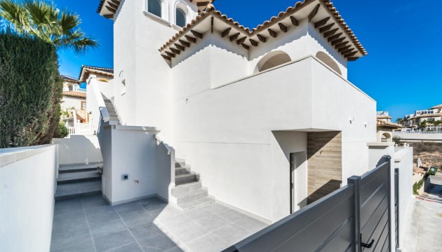 Herverkoop - Detached Villa - Orihuela Costa - La Zenia