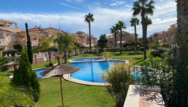 Herverkoop - Apartment - Orihuela Costa - Punta Prima