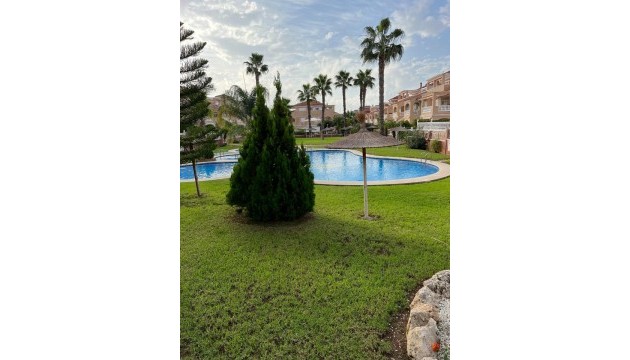 Herverkoop - Apartment - Orihuela Costa - Punta Prima