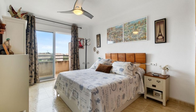 Herverkoop - Apartment - Orihuela Costa - Campoamor