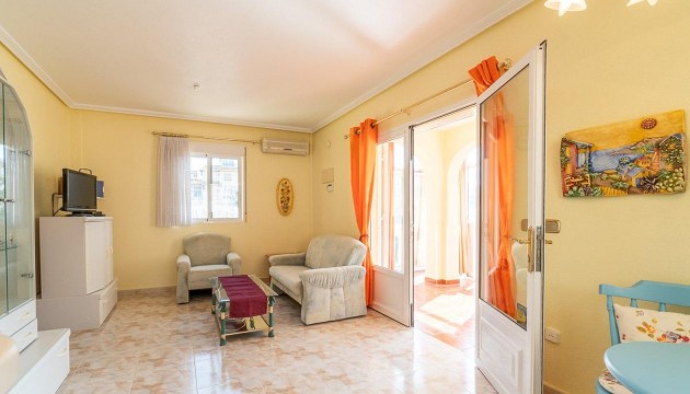 Herverkoop - Detached Villa - Orihuela Costa - La Zenia