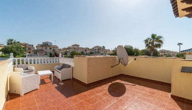 Herverkoop - Detached Villa - Orihuela Costa - La Zenia