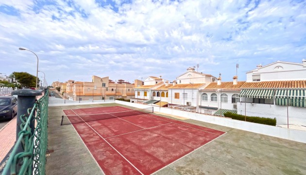 Begagnad - Radhus - Torrevieja - Torrelamata - La Mata