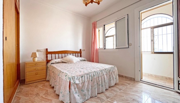 Begagnad - Radhus - Torrevieja - Torrelamata - La Mata