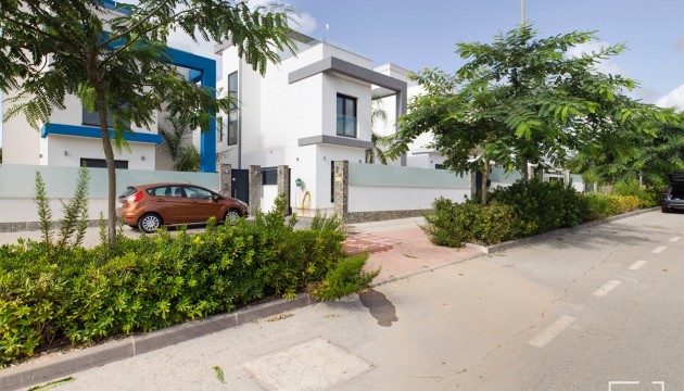 Herverkoop - Detached Villa - Pilar de la Horadada - Lo Romero Golf