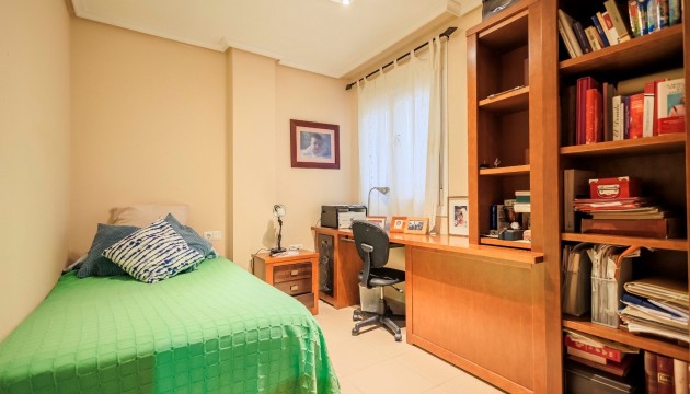 Herverkoop - Apartment - Torrevieja