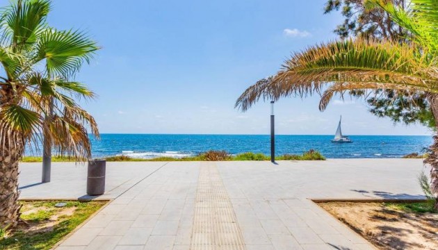 Перепродажа - Квартира - Torrevieja