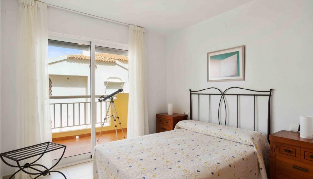 Resale - Apartment - Orihuela Costa - Campoamor