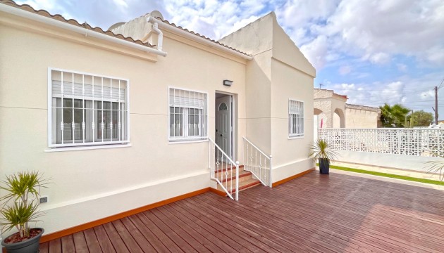 Перепродажа - отдельная вилла - Torrevieja - San Luis