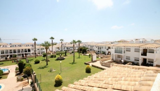 Resale - Bungalow - Orihuela Costa - Punta Prima