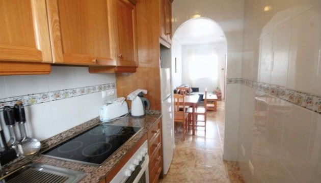 Resale - Bungalow - Orihuela Costa - Punta Prima