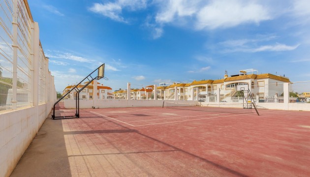 Wiederverkauf - Bungalow - Torrevieja - La Siesta - El Salado -  Torreta