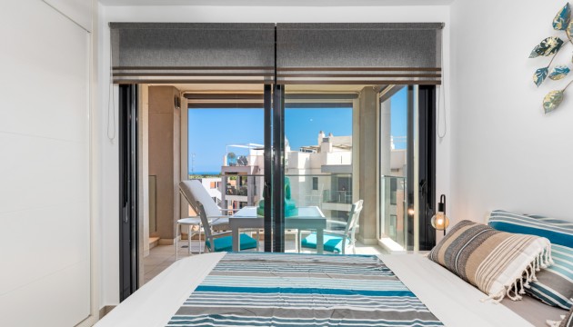 Wiederverkauf - Apartment - Orihuela Costa - Villamartín