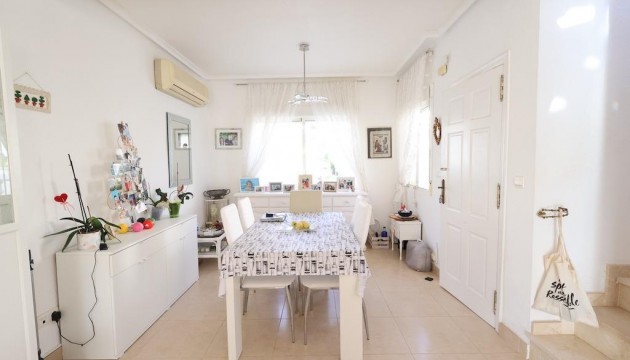 Begagnad - Fristående Villa - Orihuela Costa - Playa Flamenca