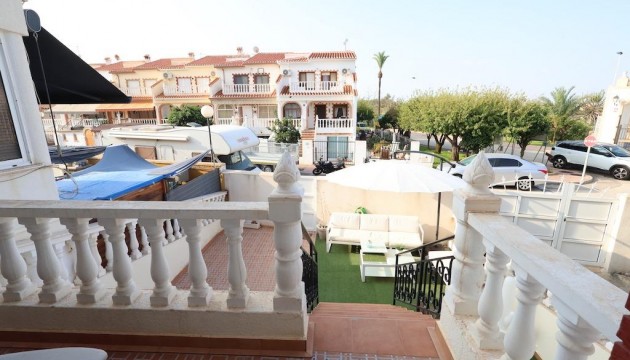 Resale - Semi Detached Villa - Torrevieja - La Siesta - El Salado -  Torreta