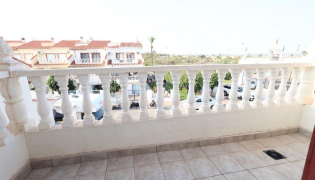 Перепродажа - Полуотдельная вилла - Torrevieja - La Siesta - El Salado -  Torreta