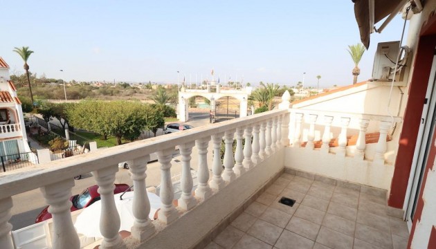 Herverkoop - Semi Detached Villa - Torrevieja - La Siesta - El Salado -  Torreta