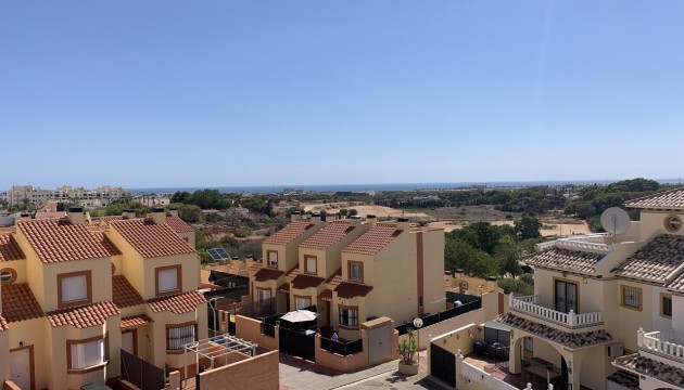 Перепродажа - Таунхаус - Orihuela Costa - Lomas de Cabo Roig