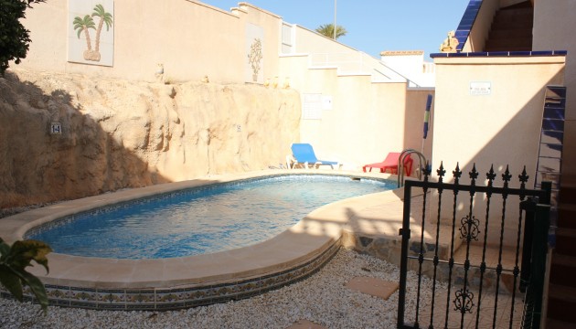 Wiederverkauf - Detached Villa - Orihuela Costa - La Zenia