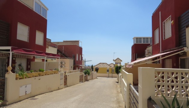 Перепродажа - Таунхаус - Orihuela - Villamartín