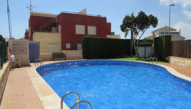 Перепродажа - Таунхаус - Orihuela - Villamartín