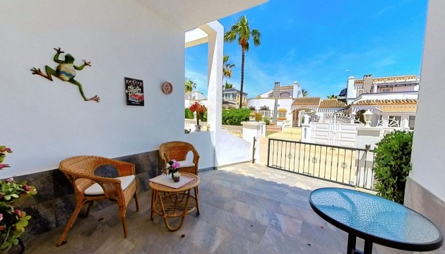 Herverkoop - Detached Villa - Orihuela Costa - Los Dolses