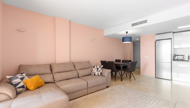 Resale - Apartment - Orihuela Costa - Punta Prima