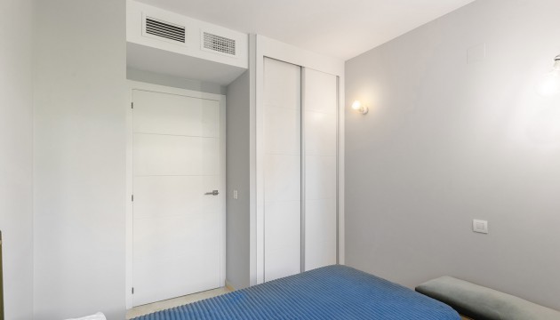 Resale - Apartment - Orihuela Costa - Punta Prima