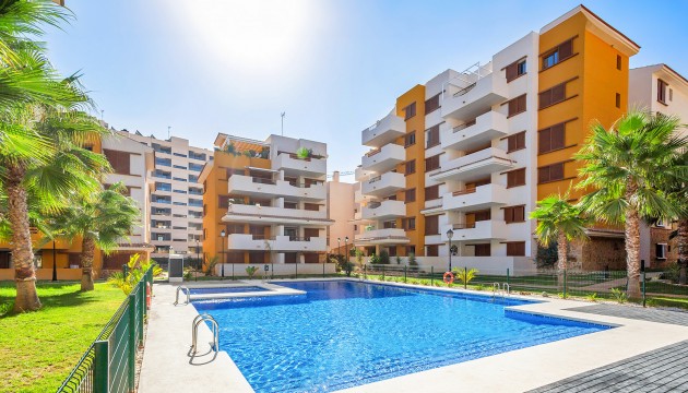 Resale - Apartment - Orihuela Costa - Punta Prima