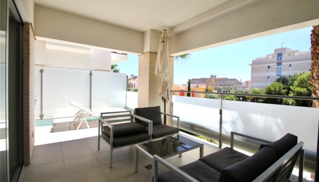 Herverkoop - Apartment - Orihuela Costa - Villamartín