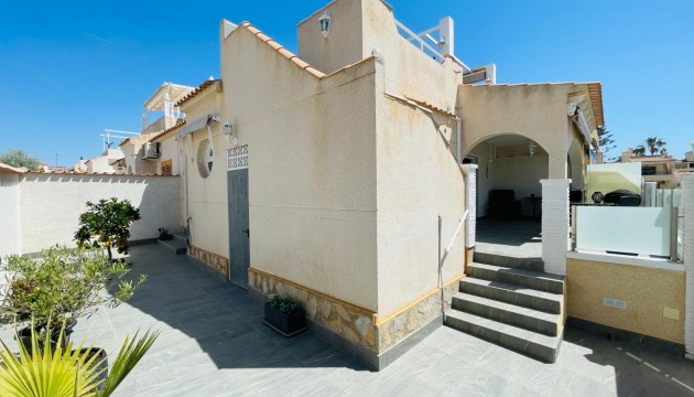 Begagnad - Fristående Villa - Orihuela Costa - Playa Flamenca