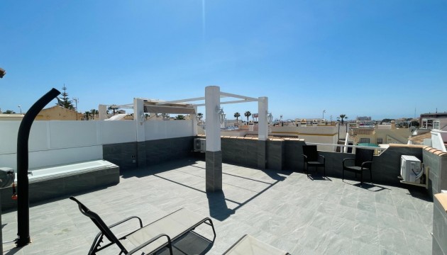 Herverkoop - Detached Villa - Orihuela Costa - Playa Flamenca