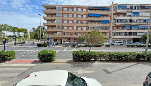 Wiederverkauf - Apartment - Torrevieja - El Acequión - Los Náufragos