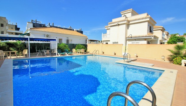 Перепродажа - Таунхаус - Orihuela Costa - Playa Flamenca