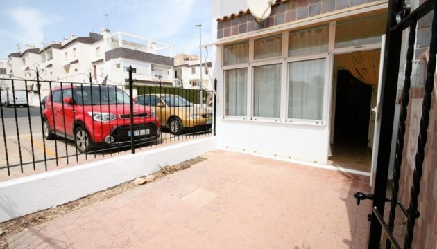 Begagnad - Bungalow - Orihuela Costa - Punta Prima