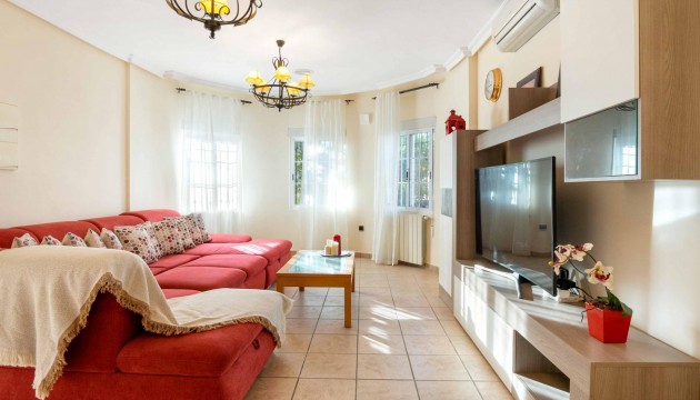 Herverkoop - Detached Villa - Orihuela Costa - La Florida