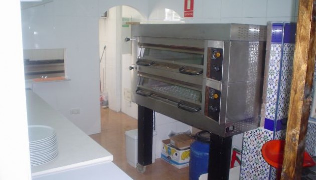 Reventa - Comercial - Orihuela Costa