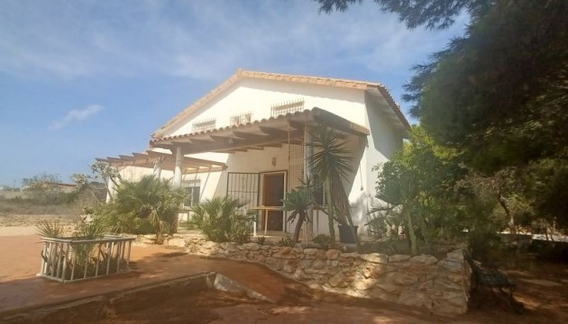 Herverkoop - Detached Villa - Orihuela Costa